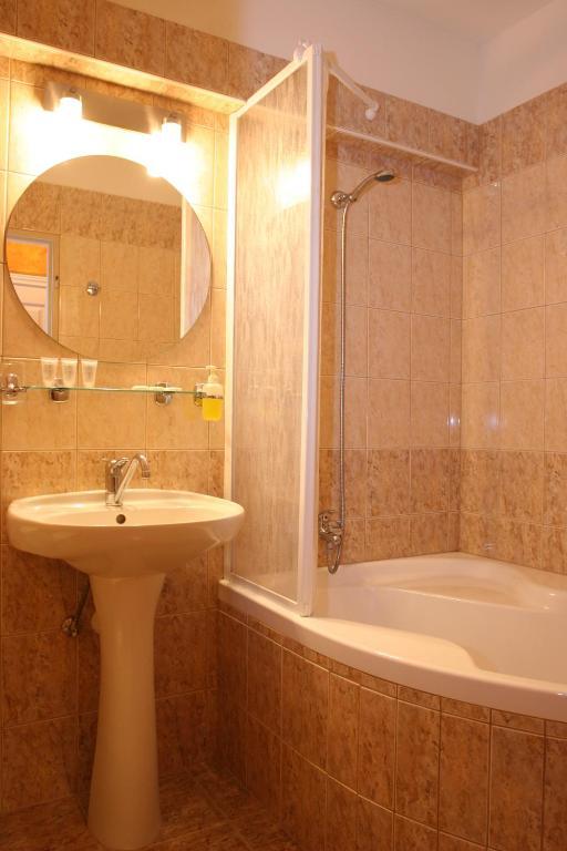 Bonato Hotel Náchod الغرفة الصورة